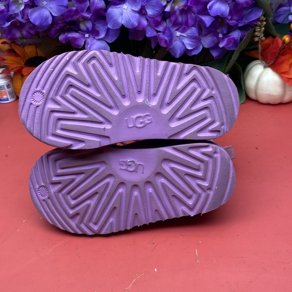 Ugg Boots SZ 7 11 T - Picture 5 of 7